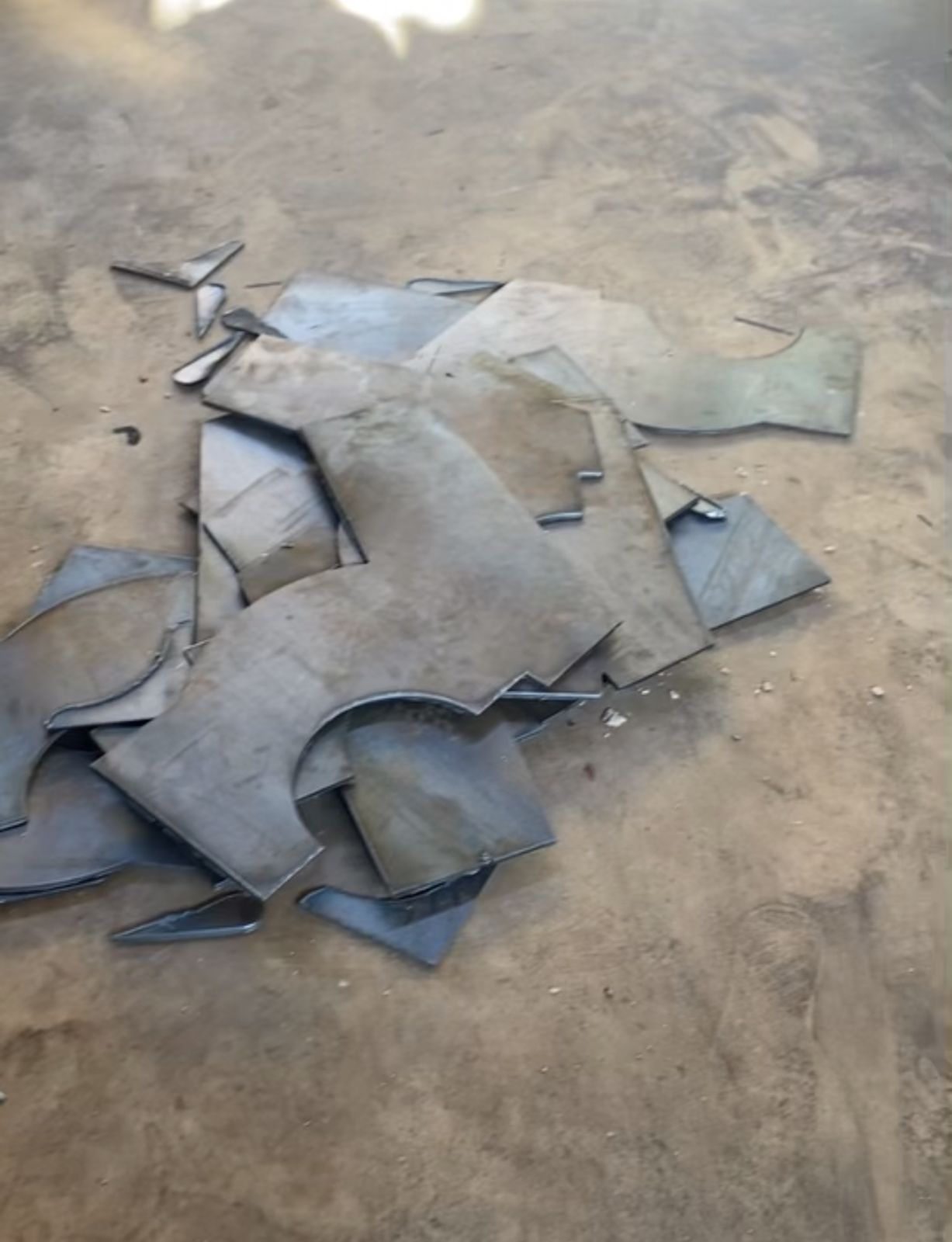 Finished cut sheet-metal parts — El-Nesr shop floor